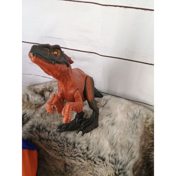 Jurassic World Pyroraptor Dinosaur 12 in Action Figure Dinosaurio Piroraptor 12" - Picture 4 of 6